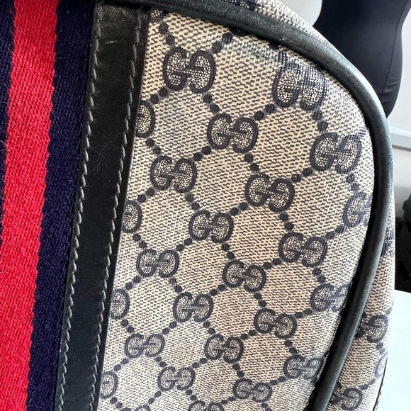 Gucci Duffle Bag - Picture 13 of 14